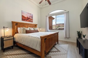 3 Schlafzimmer, Schreibtisch, Reisekinderbett, kostenloses WLAN