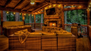 House, 2 Bedrooms | Terrace/patio