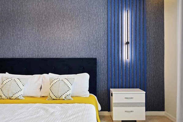 10 bedrooms, iron/ironing board, WiFi, bed sheets