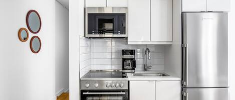 Fridge, microwave, oven, dishwasher