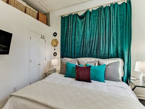 2 slaapkamers, een strijkplank/strijkijzer, wifi, beddengoed