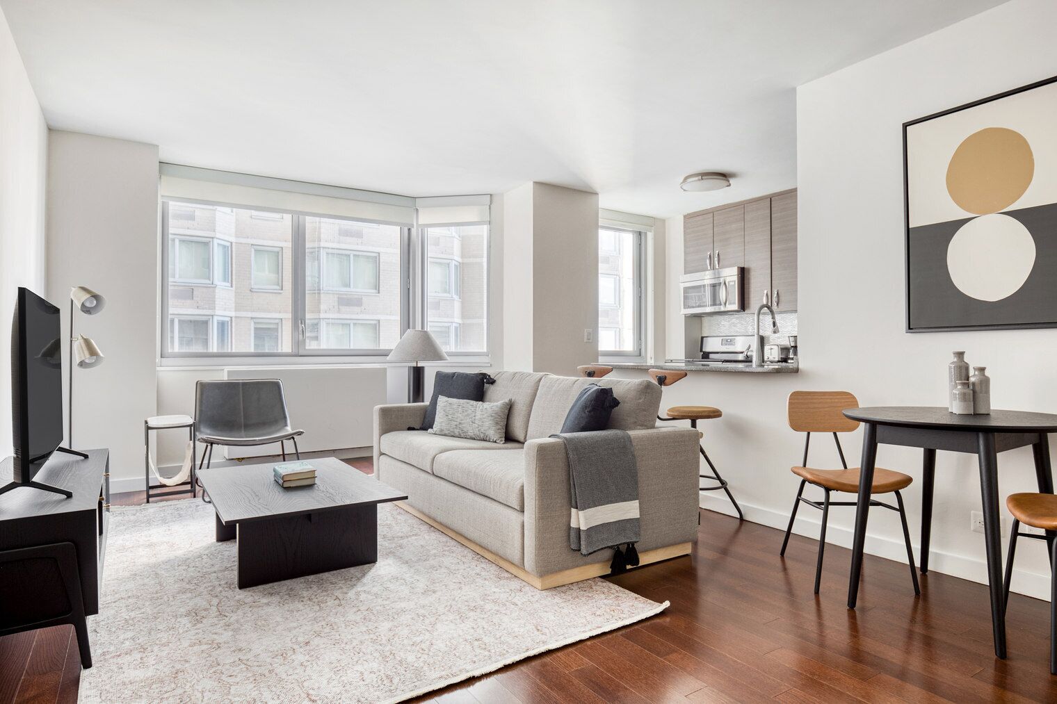 Luxe Kips Bay 1BR w/ Elevator & Doorman, walk to Herald Sq, by Blueground