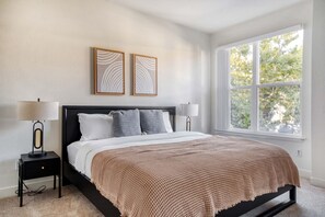 1 quarto, ferros/tábuas de passar roupa, Wi-Fi, roupa de cama