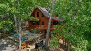 House, 3 Bedrooms | Exterior