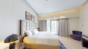 Deluxe Apartment