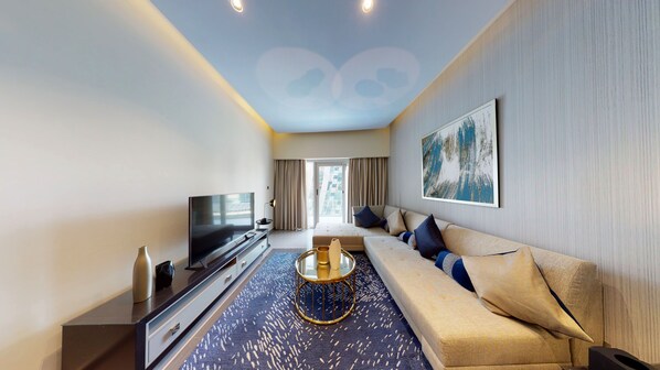 Deluxe Apartment | Living area