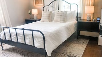 5 chambres, bureau, fer et planche à repasser, Wi-Fi gratuit