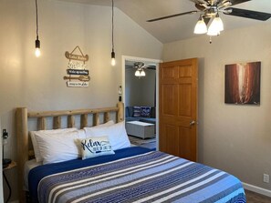 1 chambre, fer et planche à repasser, Wi-Fi, draps fournis