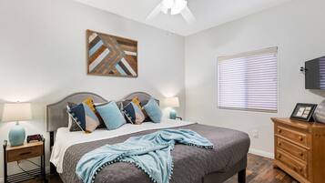 2 bedrooms, desk, iron/ironing board, travel crib