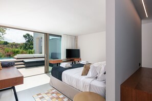 7 habitaciones, tabla de planchar con plancha y wifi gratis