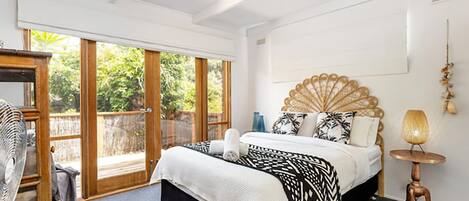 4 chambres, fer et planche à repasser, lit parapluie, Wi-Fi gratuit