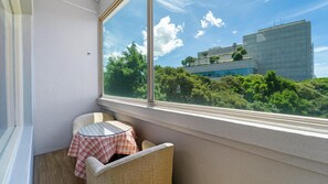 1 bedroom, free WiFi - Jeju Honeycrown Hotel (Jeju City)