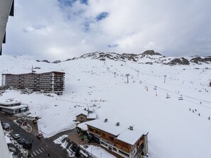 Skidåkning och snöaktiviteter