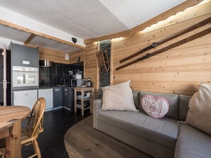 TV - Comfortable 2-room apartment with balcony in Tignes (Tignes)