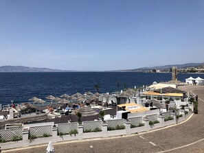 Nicht klassifiziertes Bild, 3 von 16, Schaltfläche