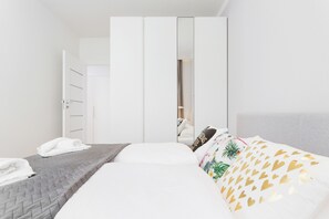 公寓, 1 間臥室, 露台 | 1 間臥室、床單