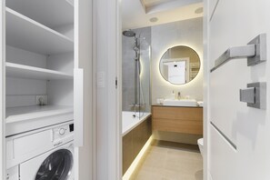 公寓, 1 間臥室, 露台 | 浴室 | 吹風機、毛巾、肥皂、洗髮精