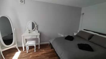 Apartment, Multiple Beds | 2 bedrooms, free WiFi, bed sheets