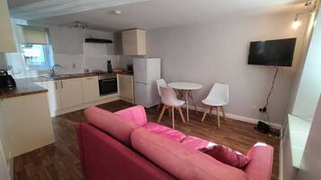 Apartemen, Beberapa Tempat Tidur | Ruang keluarga