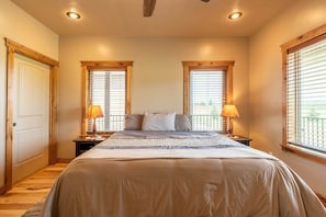 7 habitaciones, cuna de viaje, wifi gratis y ropa de cama