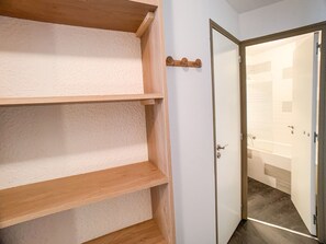 Interior - Bright apartment, ski-in/ski-out, 6 people, balcony (Tignes)