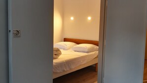 Uklassifisert bilde, 3 av 12, knapp