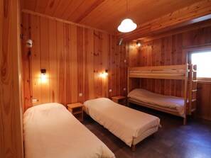 6 室のベッドルーム、WiFi