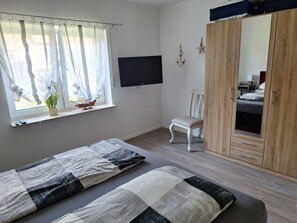 1 bedroom, travel crib, free WiFi, bed sheets