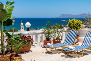 Terrace/patio - Kurmulis Studios, Studio with Pool View! (Stalos)