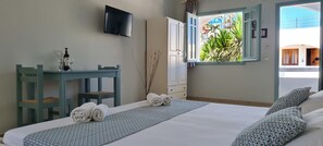1 bedroom, free WiFi, bed sheets - Kurmulis Studios, Studio with Pool View! (Stalos)
