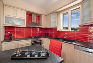 Fridge, microwave, oven, dishwasher