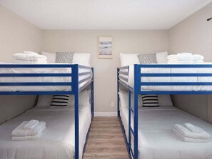 4 bedrooms, desk, iron/ironing board, travel cot