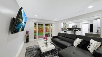 Smart TV, studio, stampante