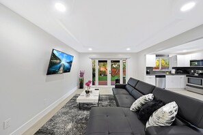 スマートテレビ、書斎 / ワークスペース、プリンター