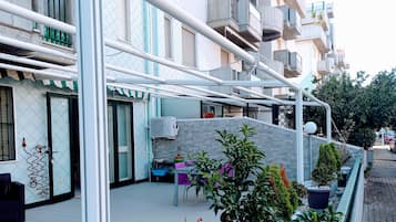 Enceinte de lâhĂ©bergement