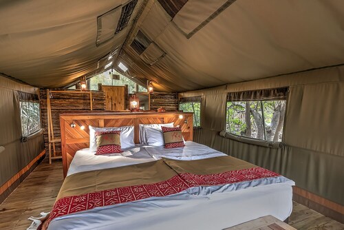 Amazing view on the river from your tent to the Okavango Delta