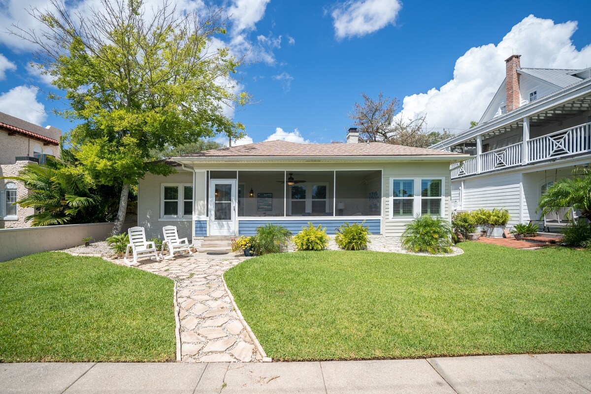 Photo 12 of Exclusive Discount! Paradise In Morning Glory Waterfront Home: Pet Friendly