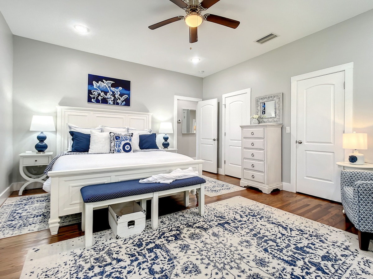 Photo 3 of Exclusive Discount! Paradise In Morning Glory Waterfront Home: Pet Friendly