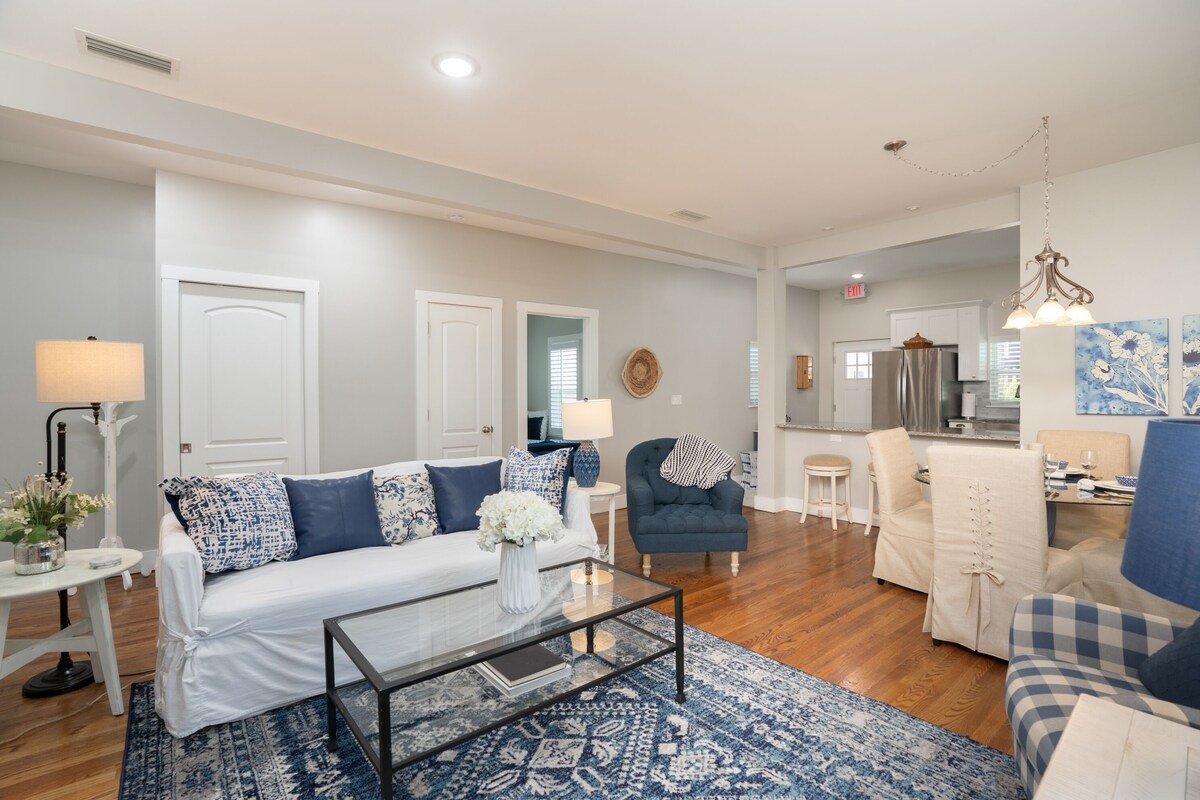 Photo 6 of Exclusive Discount! Paradise In Morning Glory Waterfront Home: Pet Friendly
