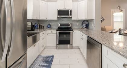 Exclusive Discount! Paradise In Morning Glory Waterfront Home: Pet Friendly