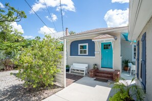 Exterior - Exclusive Discount! Paradise In Morning Glory Waterfront Home: Pet Friendly 

 (St. Augustine)