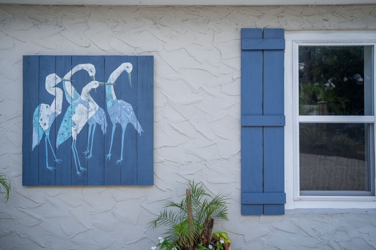 Photo 25 of Exclusive Discount! Paradise In Morning Glory Waterfront Home: Pet Friendly