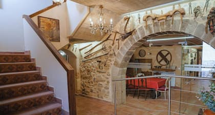 8 Bedroom Cottage in Santa Maria de Dulcis