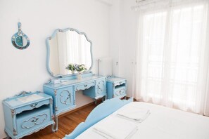 Apartment | 2 bedrooms, iron/ironing board, free WiFi, bed sheets - Charming Apartment in Pagkrati-GTD95602 (Athens)