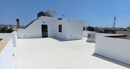 3 Bed 2 Bath Home with A/Cs and Ample Parking