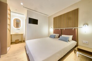 Comfort Room | Blackout curtains, soundproofing, free WiFi, bed sheets - Hotel Leonor (Conil de la Frontera)