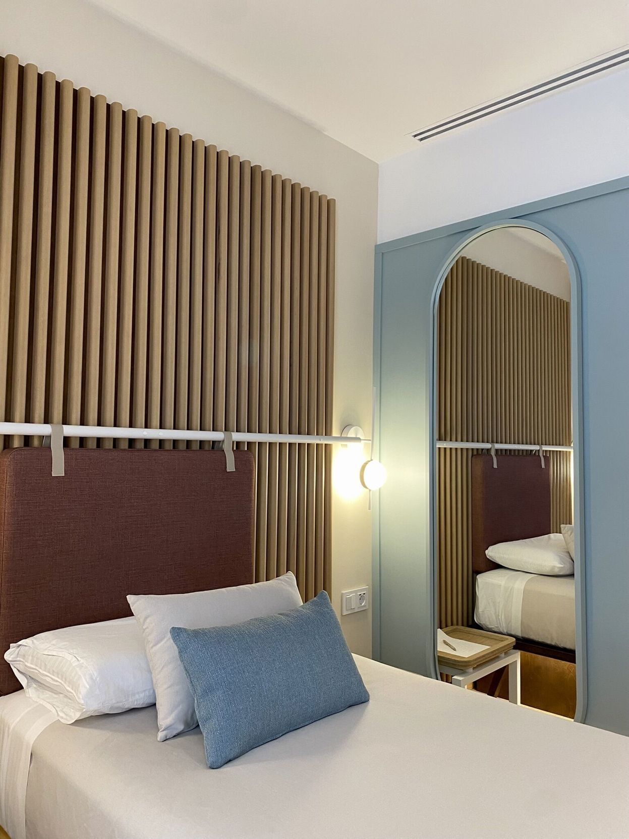 Rideaux occultants, chambres insonorisées, Wi-Fi gratuit, draps fournis