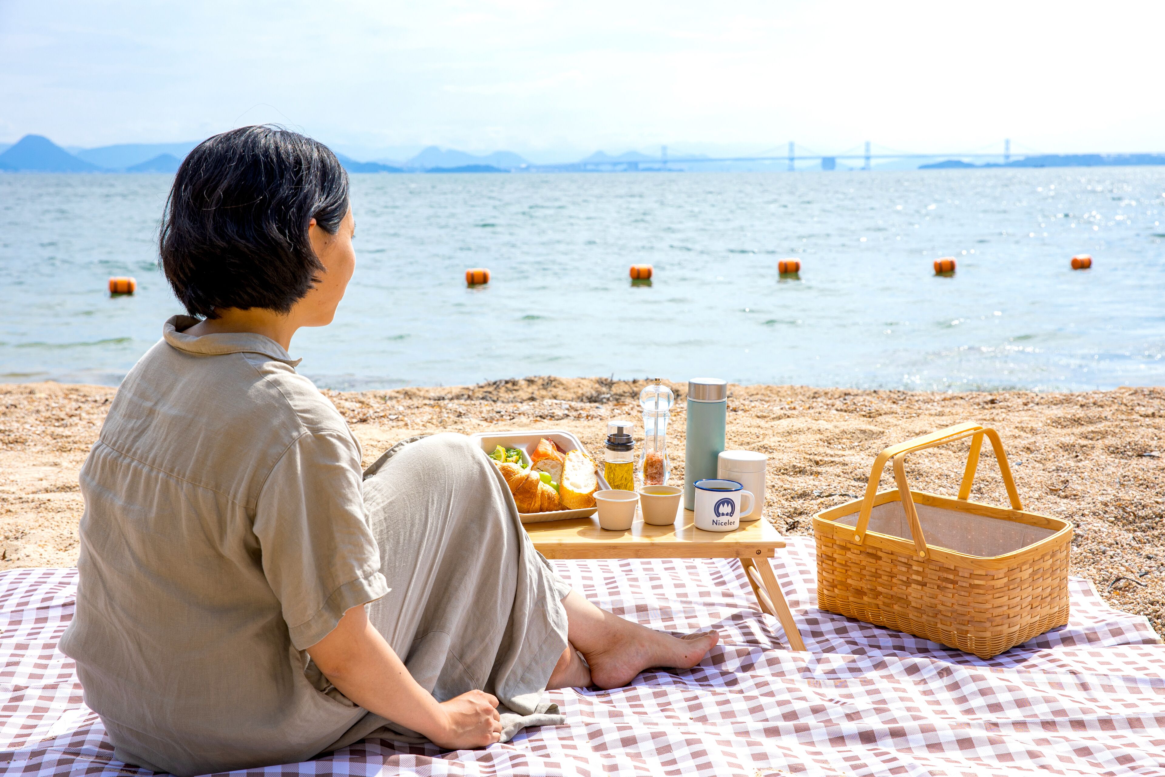 Free daily on-the-go breakfast 