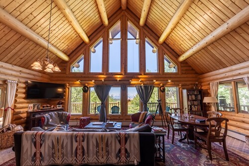 Beautiful Moran Home with spectacular Teton Views