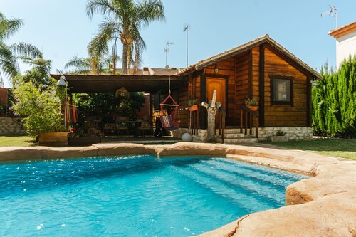 Casa de Madera con Piscina Privada